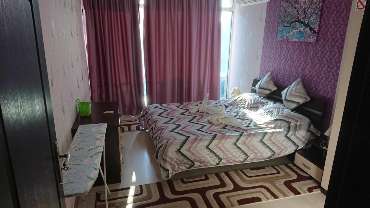 Apartment Sianie В Центъра На Слънчев Бряг, Само На Няколко Крачки От Плажа Kültér fotó