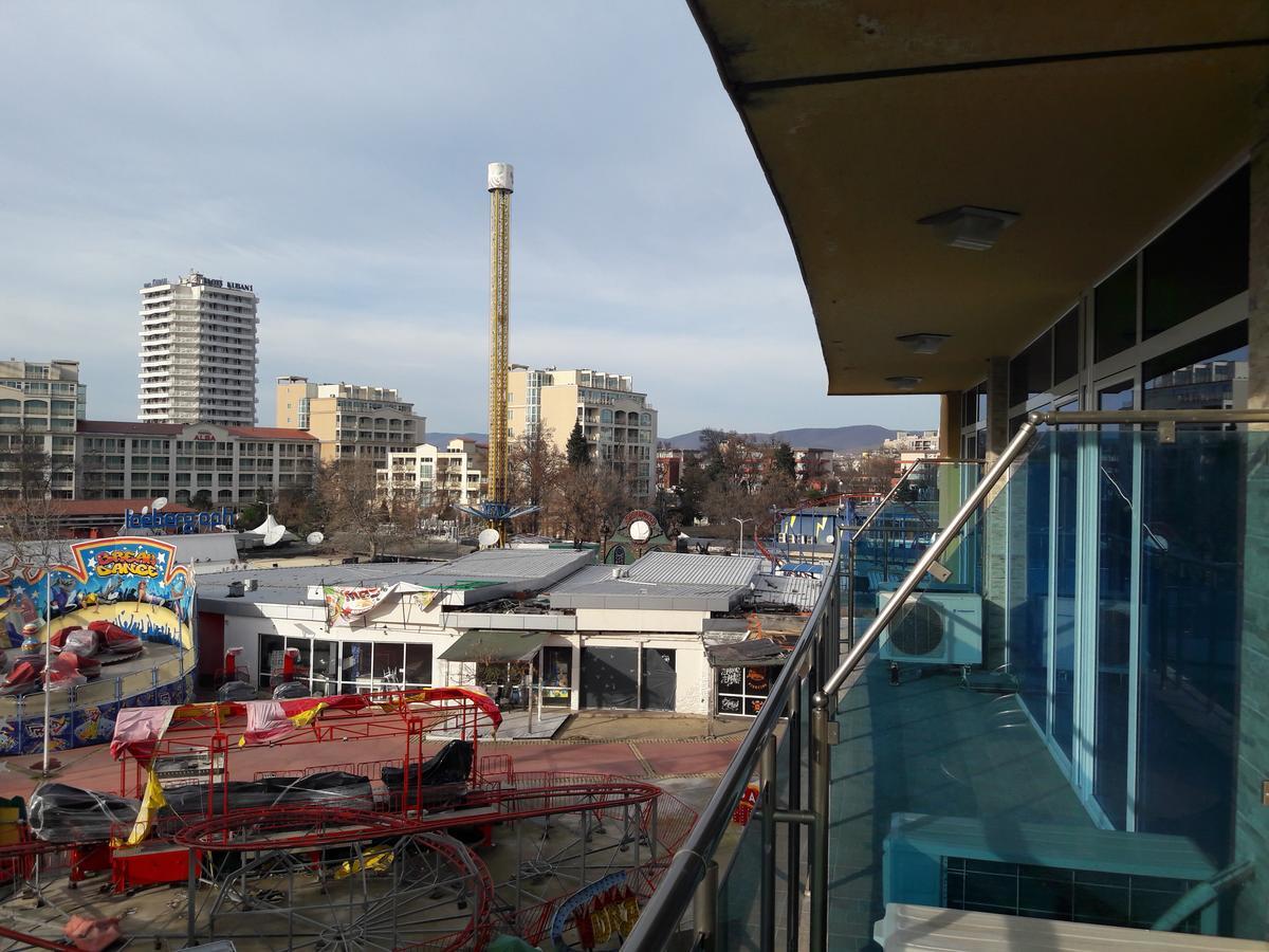 Apartment Sianie В Центъра На Слънчев Бряг, Само На Няколко Крачки От Плажа Kültér fotó