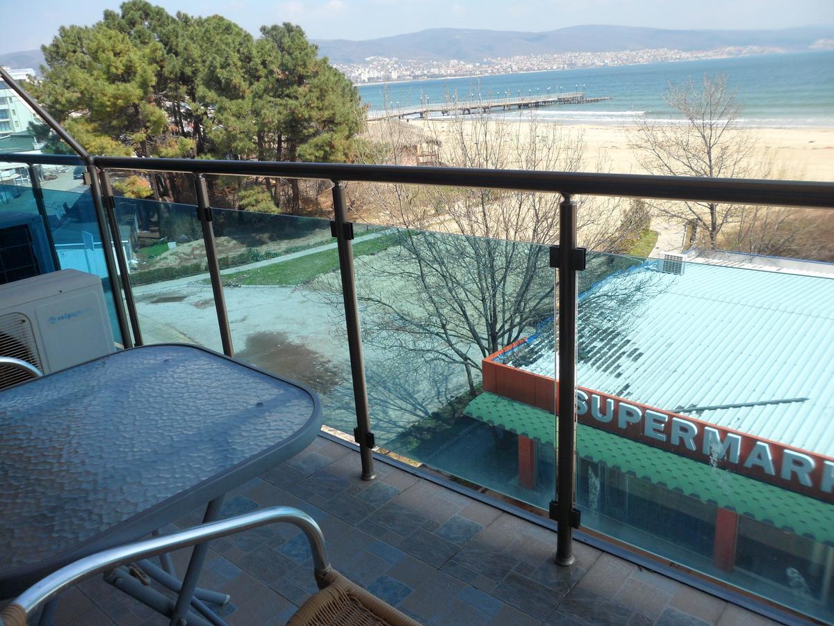 Apartment Sianie В Центъра На Слънчев Бряг, Само На Няколко Крачки От Плажа Kültér fotó